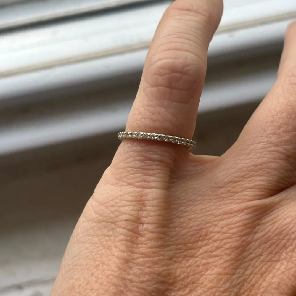 Mejuri Diamond Eternity Band - Picture 3 of 7